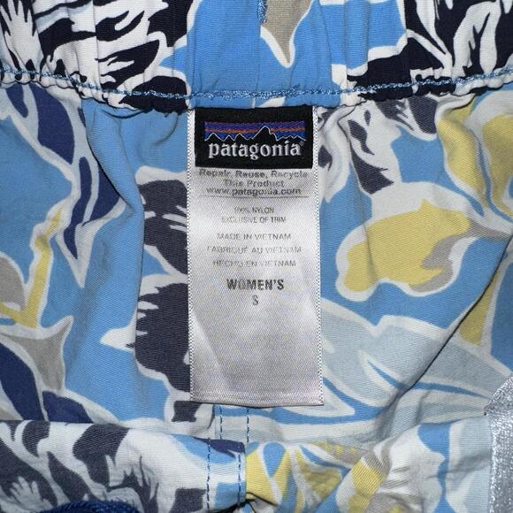 PATAGONIA Barely Baggies Womens Small Water Shorts in Manoa Skipper Blue - Picture 2 of 8